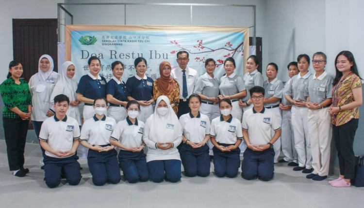 Kegembiraan Menyambut Peresmian Sekolah Cinta Kasih Tzu Chi Kota Singkawang.Foto 6