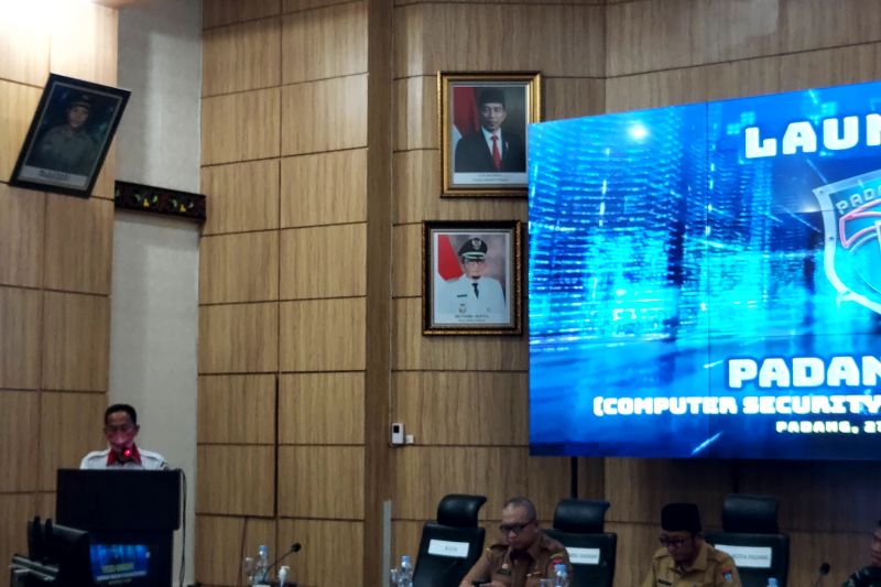 BSSN Sebut Terjadi 1,6 Miliar Serangan Siber Sepanjang 2021 - Harian ...