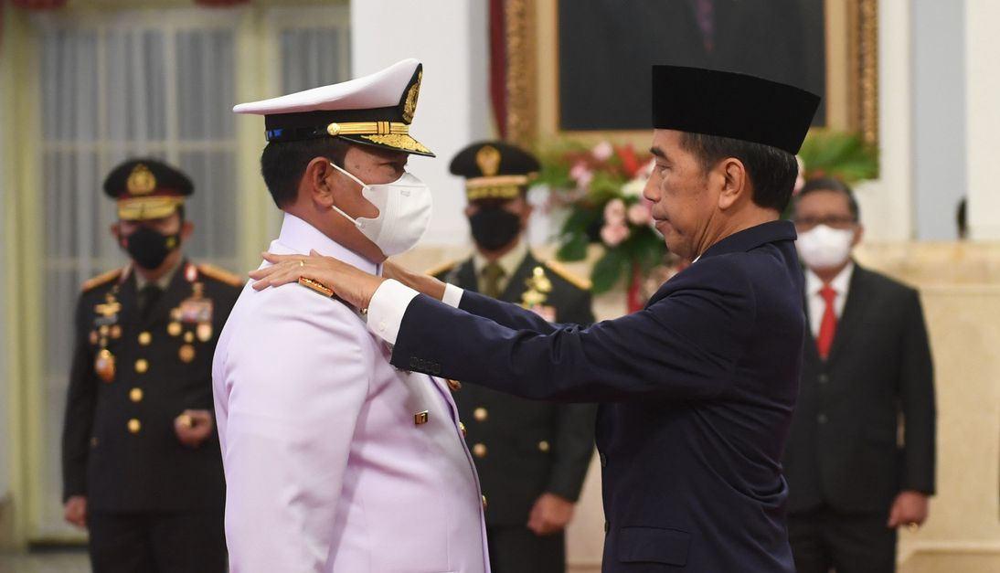 Jokowi Lantik Laksamana Yudo Margono Sebagai Panglima Tni Harian Inhua Online 7762